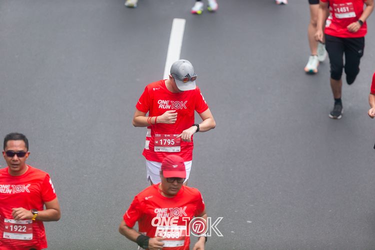 Race photo from ONE RUN 10K 2025