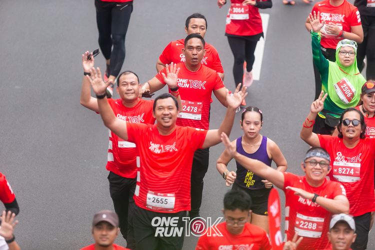 Race photo from ONE RUN 10K 2025