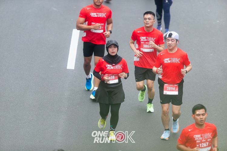 Race photo from ONE RUN 10K 2025