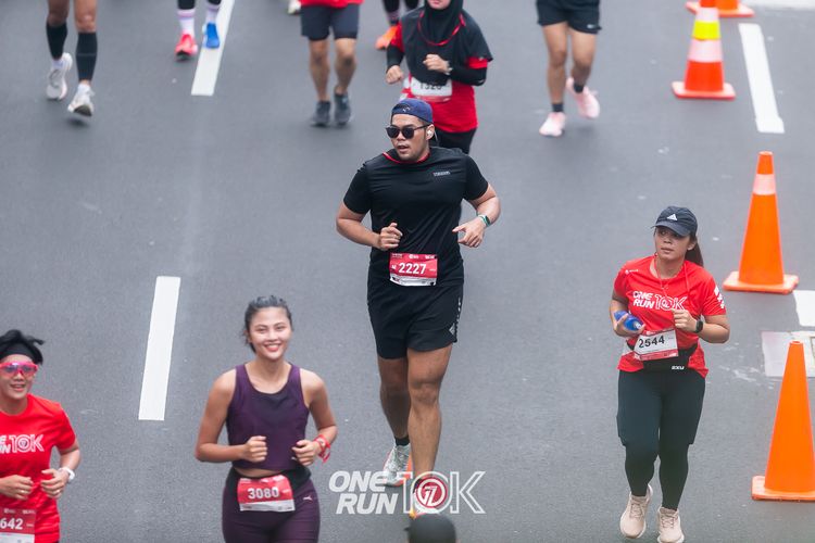 Race photo from ONE RUN 10K 2025