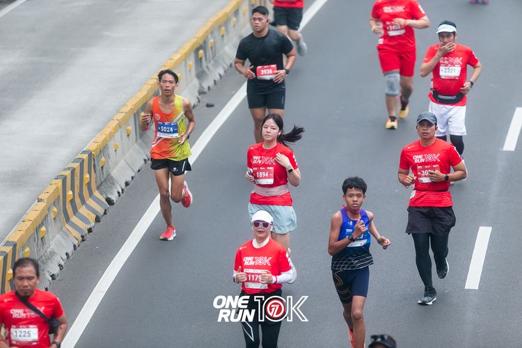 Race photo from ONE RUN 10K 2025