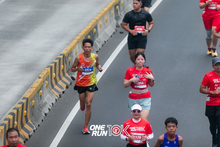 Race photo from ONE RUN 10K 2025