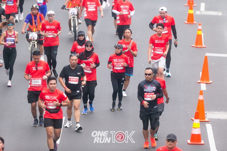 Race photo from ONE RUN 10K 2025