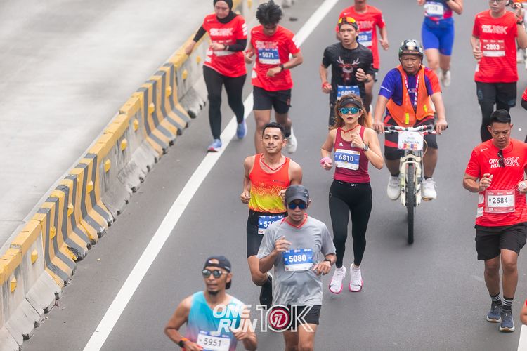 Race photo from ONE RUN 10K 2025