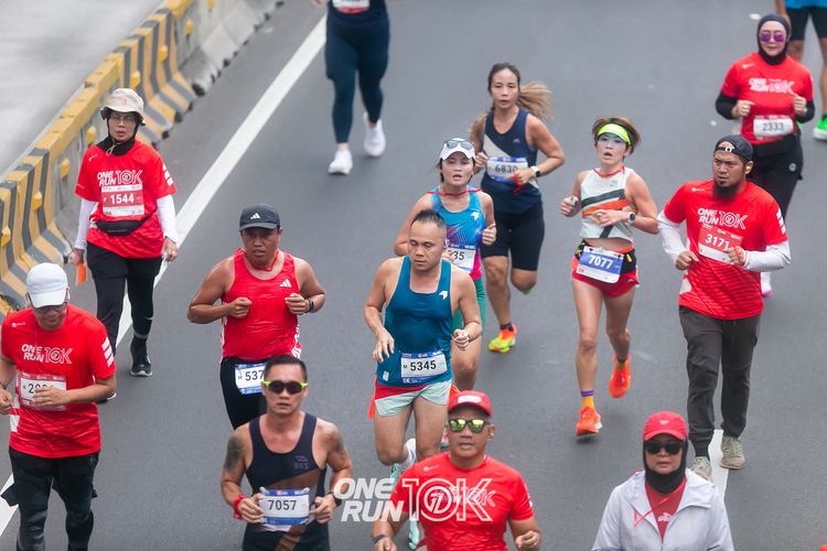 Race photo from ONE RUN 10K 2025
