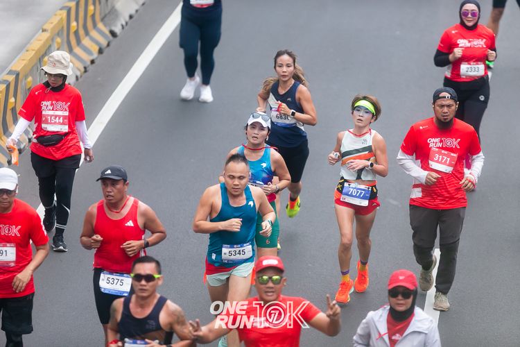 Race photo from ONE RUN 10K 2025