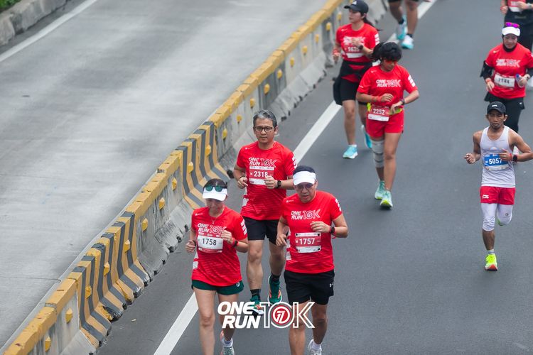 Race photo from ONE RUN 10K 2025