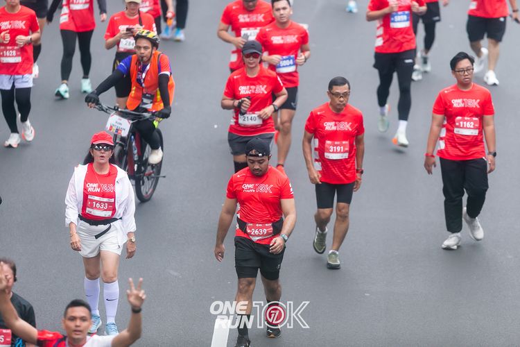 Race photo from ONE RUN 10K 2025