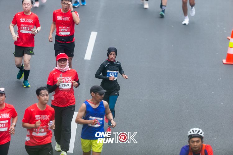 Race photo from ONE RUN 10K 2025