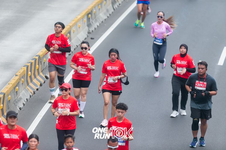 Race photo from ONE RUN 10K 2025