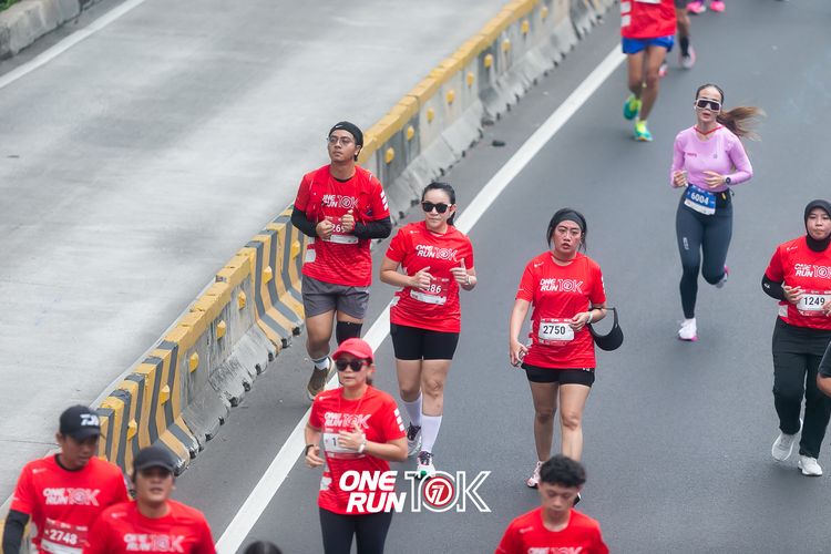 Race photo from ONE RUN 10K 2025
