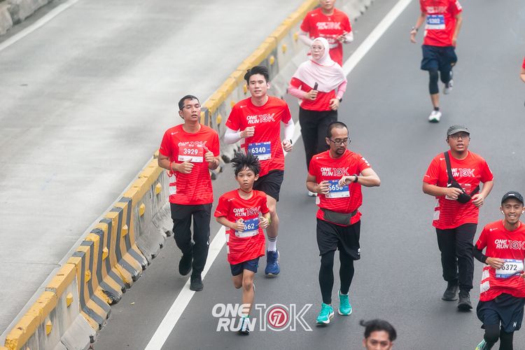 Race photo from ONE RUN 10K 2025