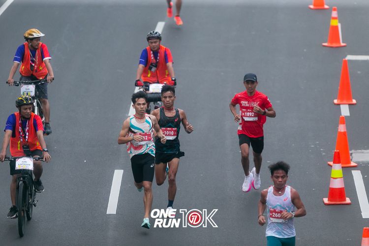 Race photo from ONE RUN 10K 2025