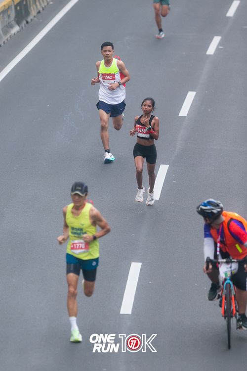 Race photo from ONE RUN 10K 2025