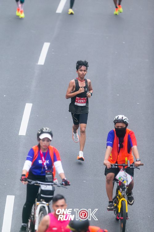 Race photo from ONE RUN 10K 2025