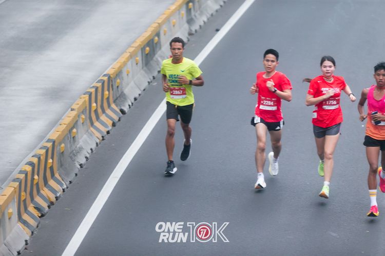 Race photo from ONE RUN 10K 2025