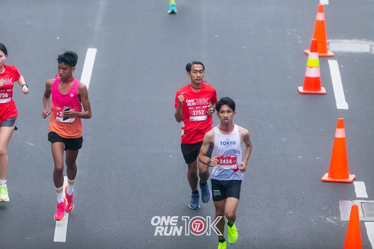 Race photo from ONE RUN 10K 2025