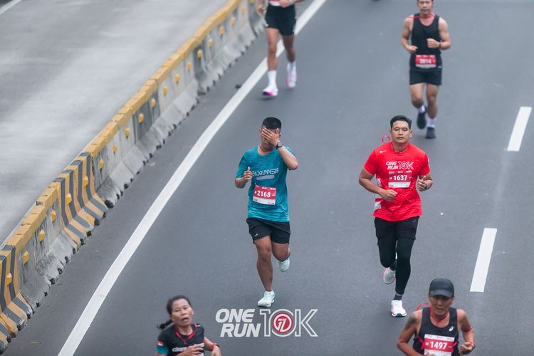 Race photo from ONE RUN 10K 2025