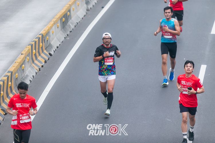 Race photo from ONE RUN 10K 2025