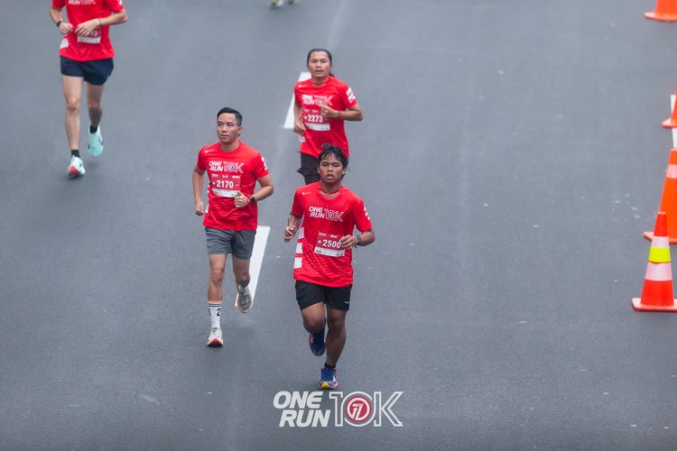 Race photo from ONE RUN 10K 2025