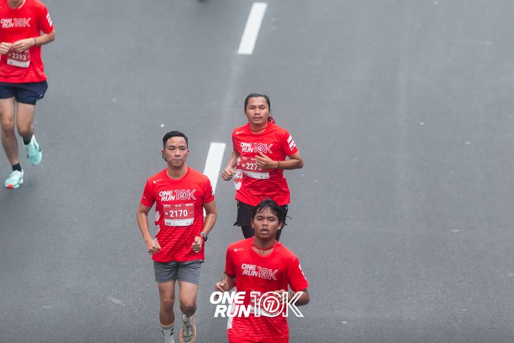 Race photo from ONE RUN 10K 2025