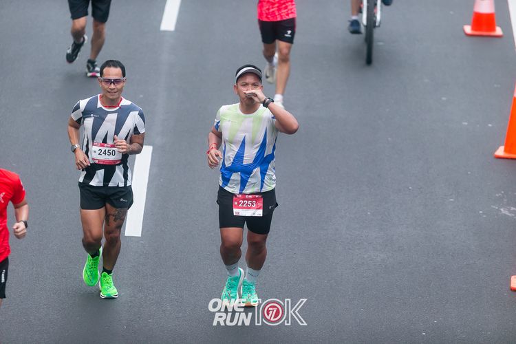 Race photo from ONE RUN 10K 2025