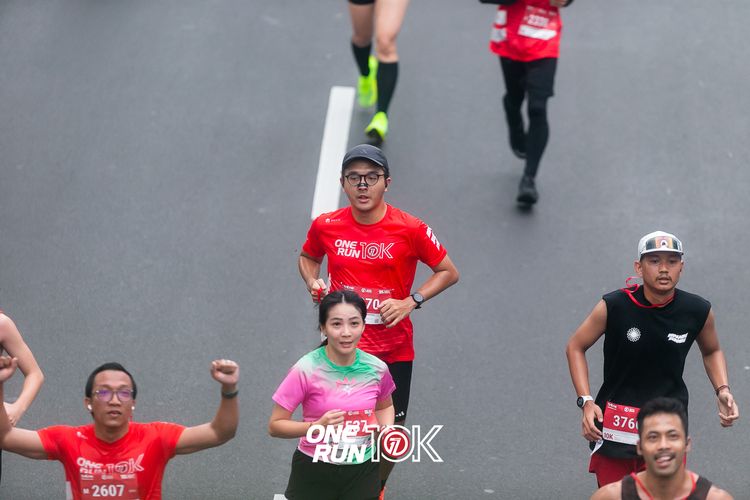 Race photo from ONE RUN 10K 2025