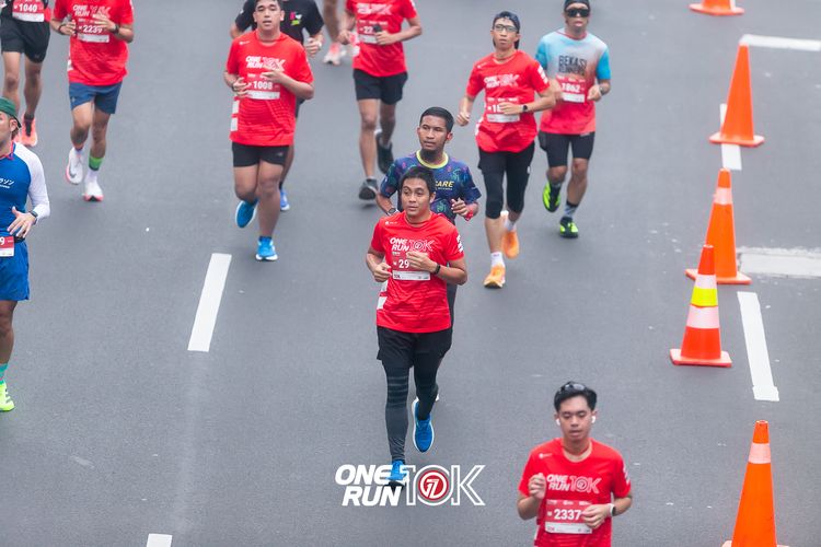 Race photo from ONE RUN 10K 2025
