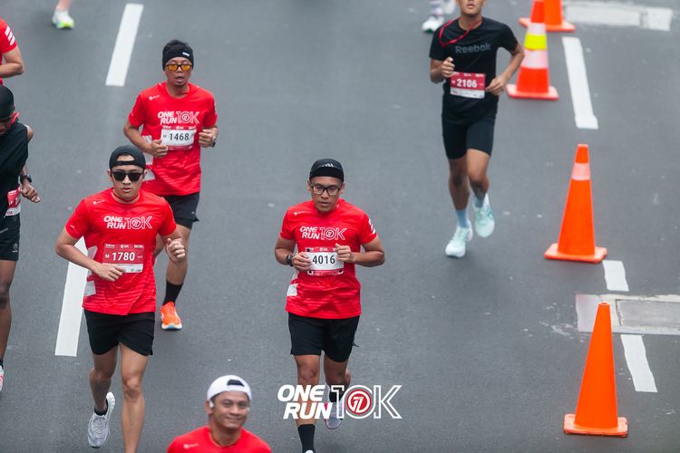 Race photo from ONE RUN 10K 2025