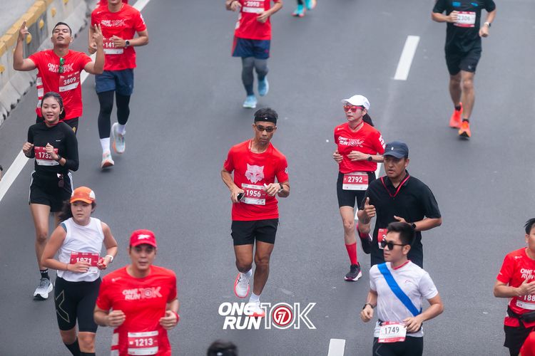 Race photo from ONE RUN 10K 2025