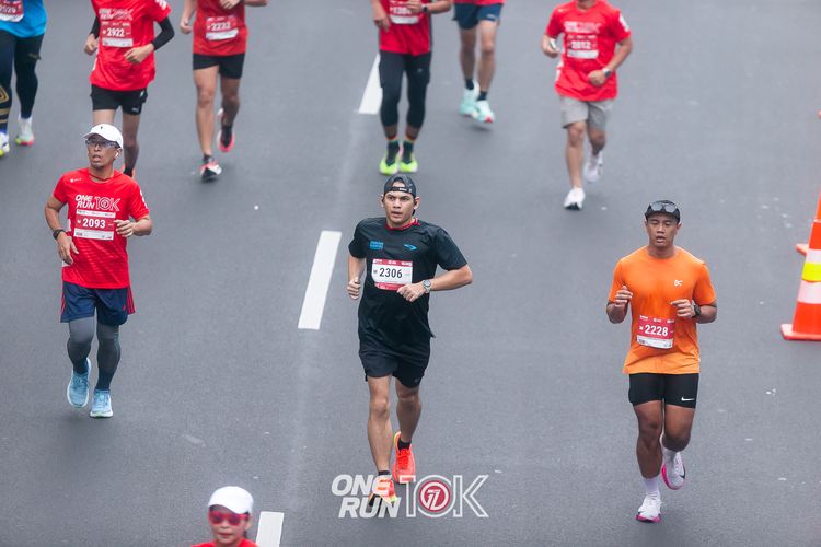 Race photo from ONE RUN 10K 2025
