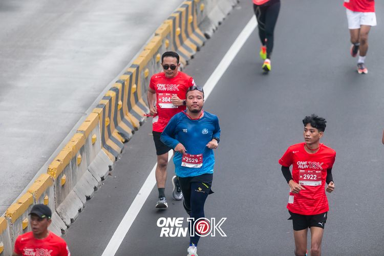 Race photo from ONE RUN 10K 2025