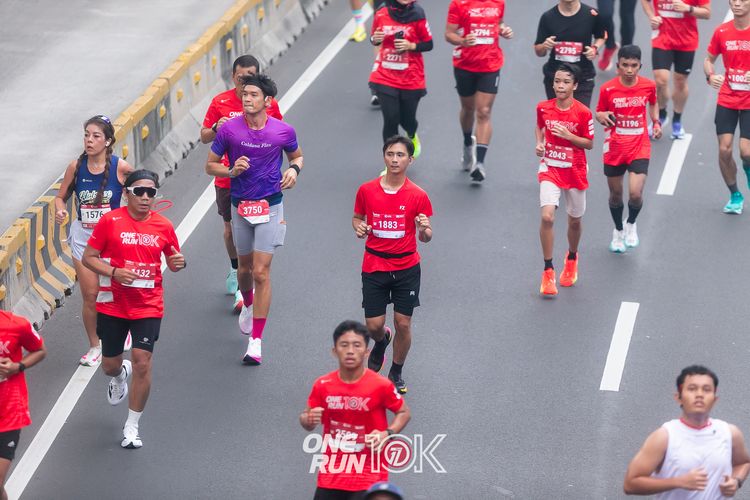 Race photo from ONE RUN 10K 2025