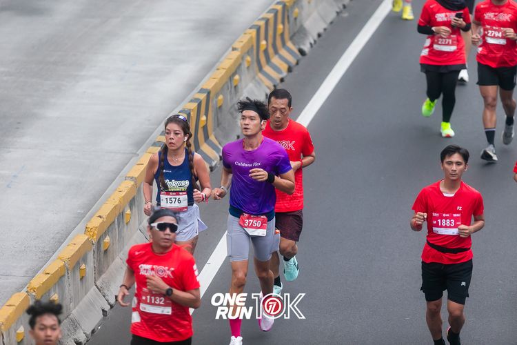 Race photo from ONE RUN 10K 2025