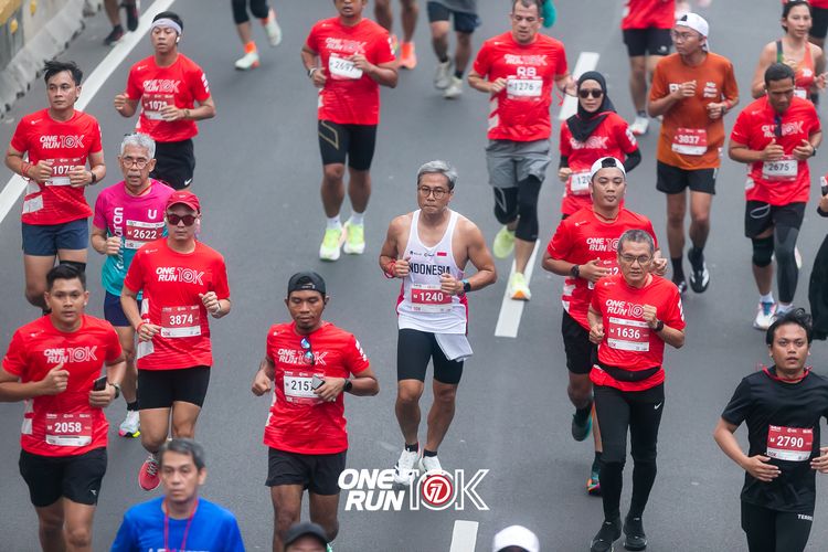 Race photo from ONE RUN 10K 2025