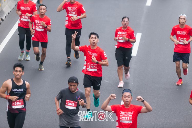 Race photo from ONE RUN 10K 2025