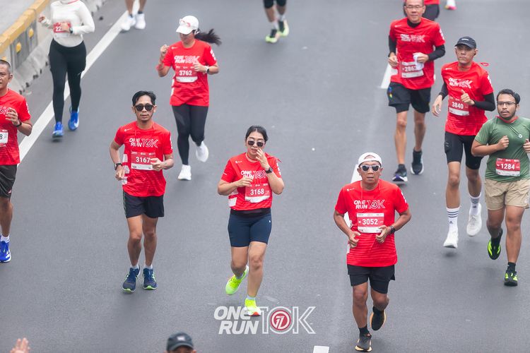 Race photo from ONE RUN 10K 2025