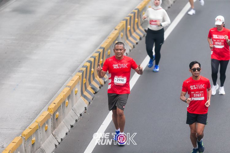 Race photo from ONE RUN 10K 2025