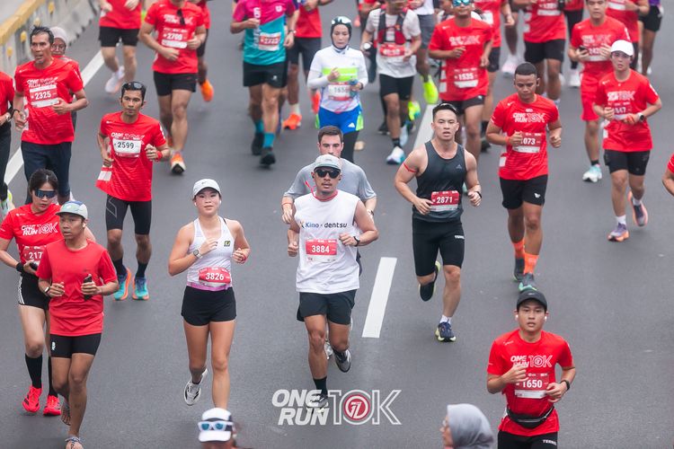 Race photo from ONE RUN 10K 2025
