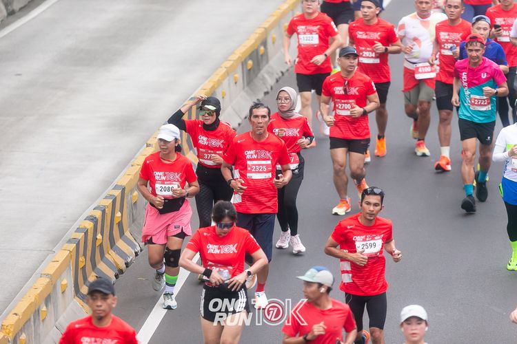 Race photo from ONE RUN 10K 2025
