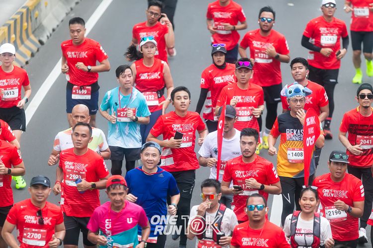 Race photo from ONE RUN 10K 2025