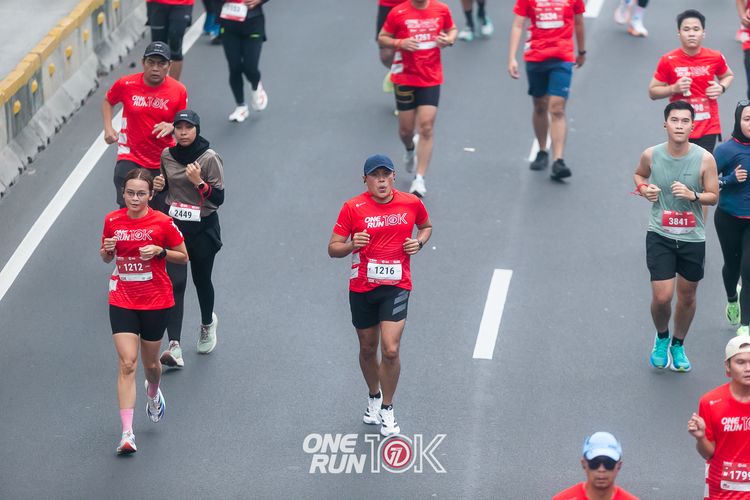Race photo from ONE RUN 10K 2025