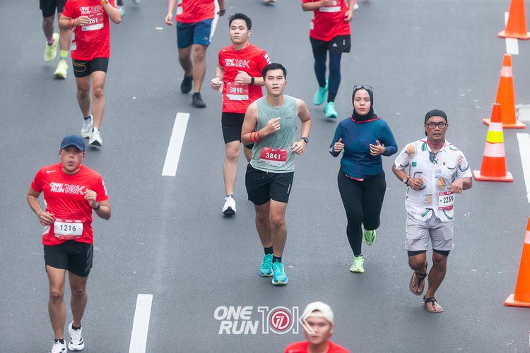 Race photo from ONE RUN 10K 2025