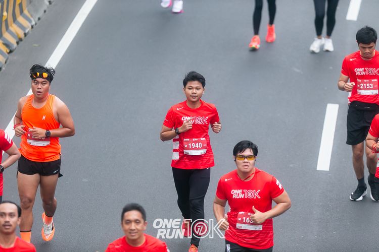 Race photo from ONE RUN 10K 2025