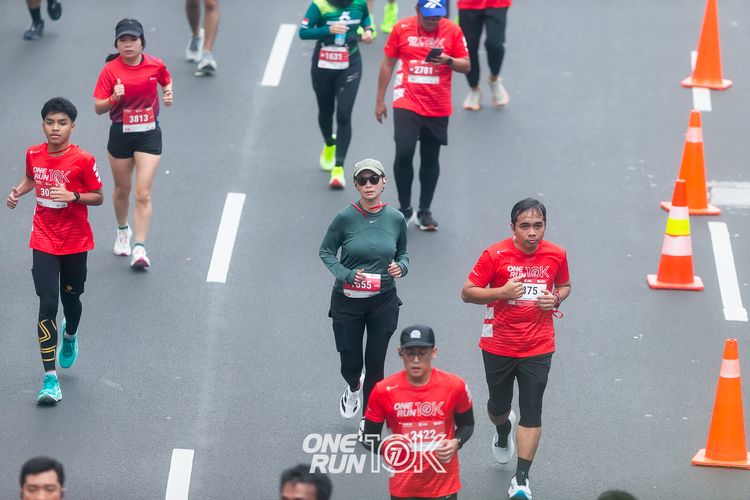 Race photo from ONE RUN 10K 2025