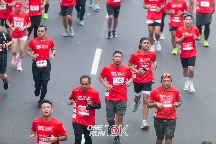 Race photo from ONE RUN 10K 2025
