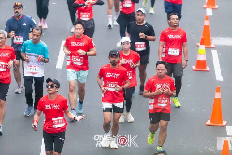 Race photo from ONE RUN 10K 2025