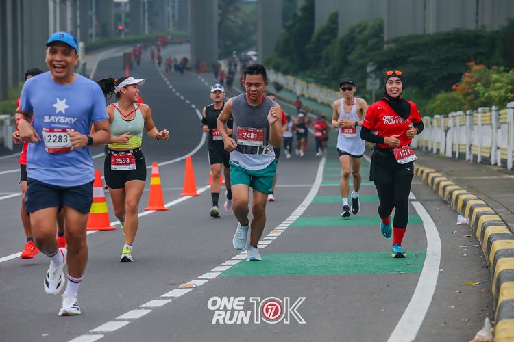 Race photo from ONE RUN 10K 2025