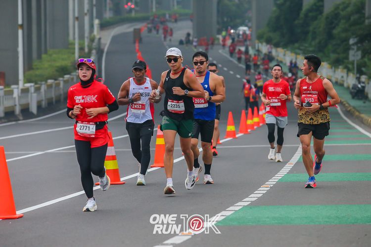 Race photo from ONE RUN 10K 2025