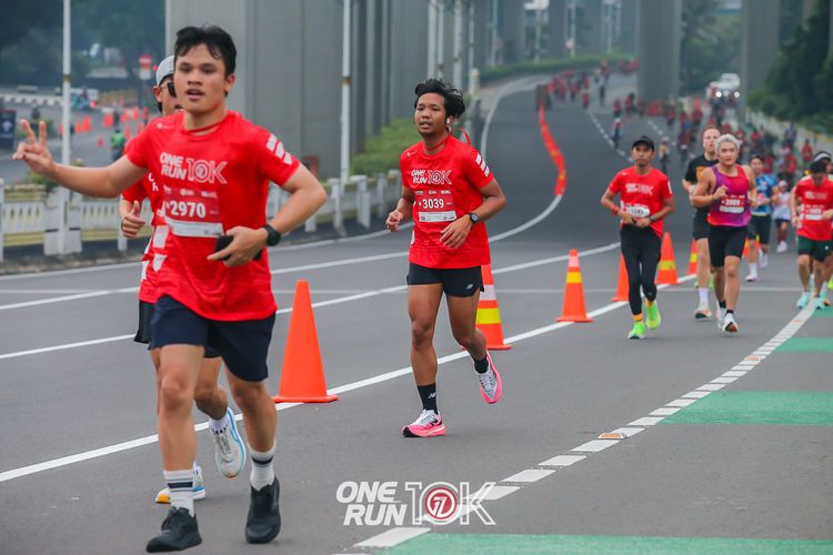 Race photo from ONE RUN 10K 2025